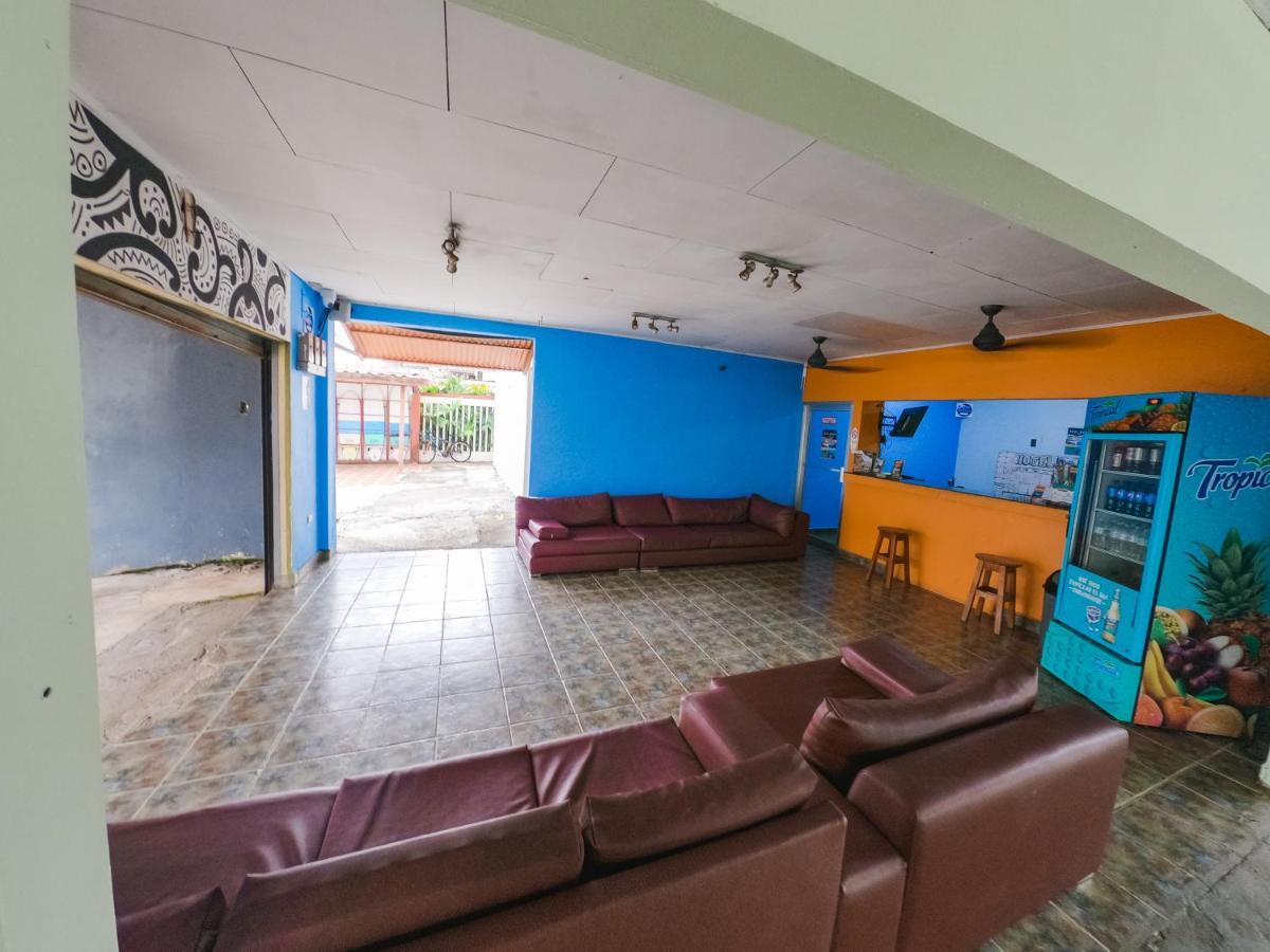 Hostel De Haan Jacó Dış mekan fotoğraf